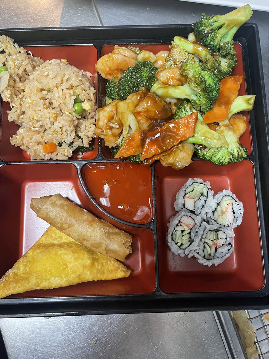 Broccoli with Shrimp Bento Box