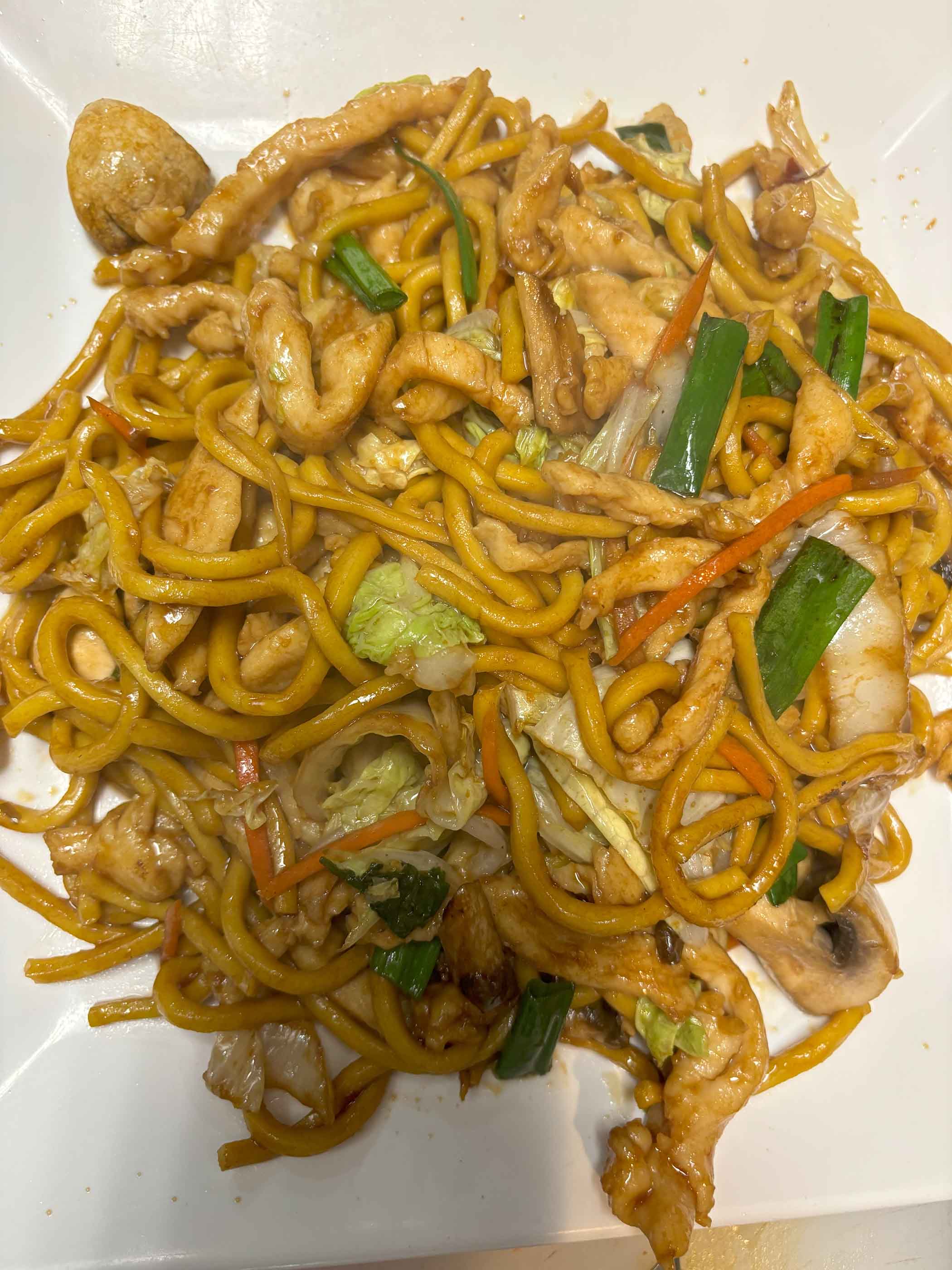 Chicken Lo Mein